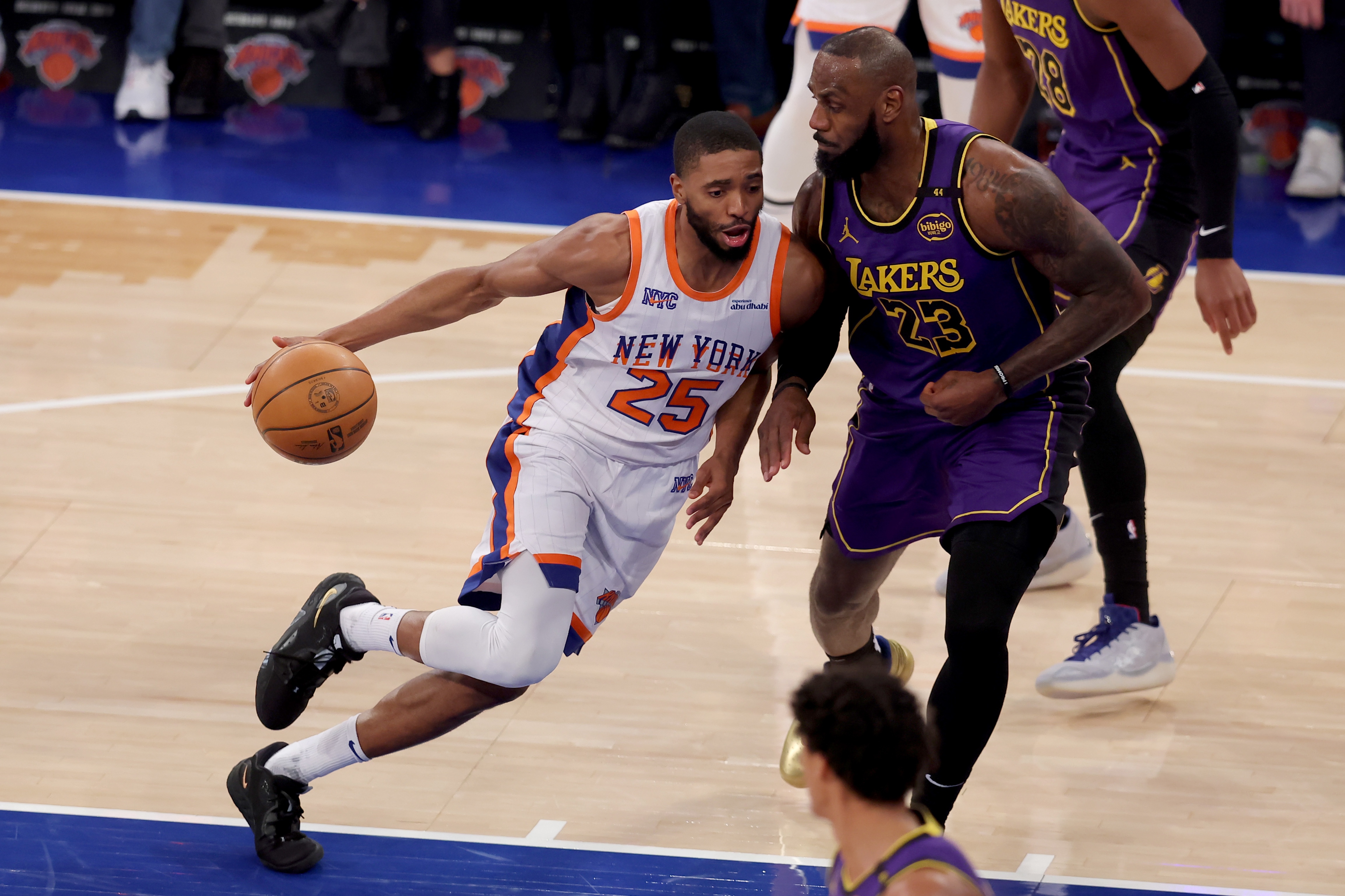 尼克斯坐镇主场对决篮网,实力对比 尼克斯坐镇主场对决篮网,实力对比