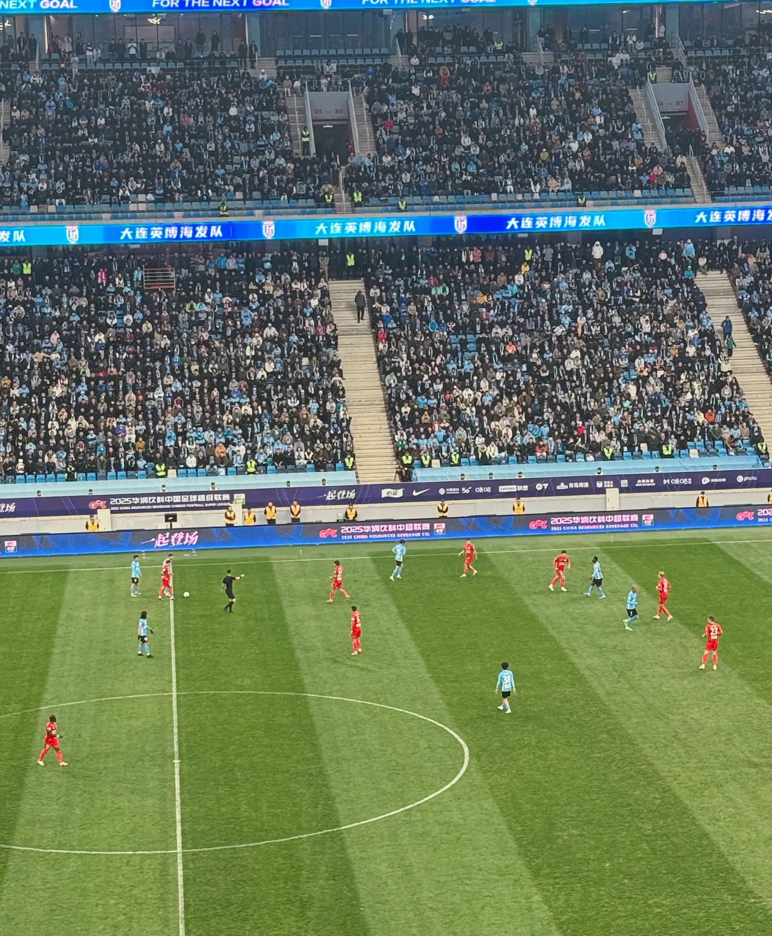 关于大连足球主场大胜天海,保住争夺积分的信息 关于大连足球主场大胜天海,保住争夺积分的信息