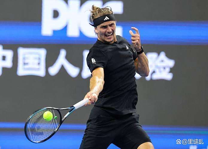 包含美国网球队翻盘西班牙网球队,兹维列夫打破历史纪录的词条 包含美国网球队翻盘西班牙网球队,兹维列夫打破历史纪录的词条