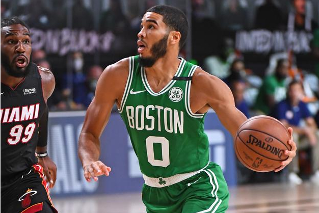 包含KT横扫BLG,Perkz线上压制力十足强强对话八强赛,强势挺进下一轮的词条 包含KT横扫BLG,Perkz线上压制力十足强强对话八强赛,强势挺进下一轮的词条