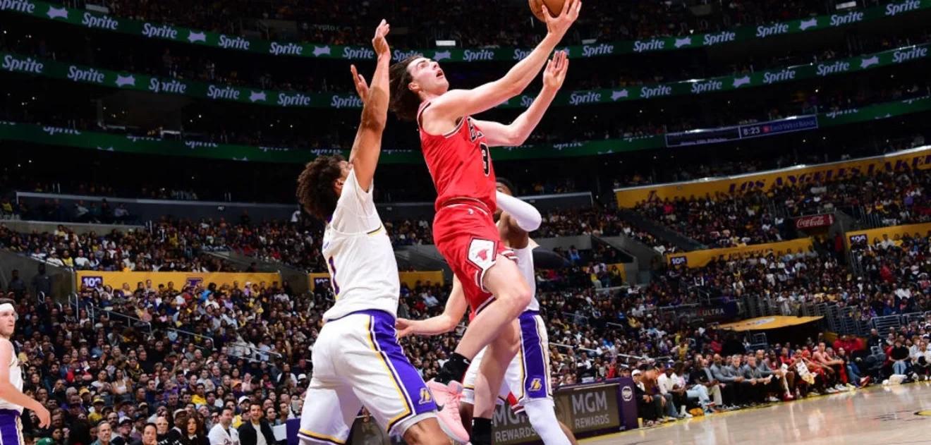 包含公牛力克湖人,福克斯绝境逆转的词条 包含公牛力克湖人,福克斯绝境逆转的词条