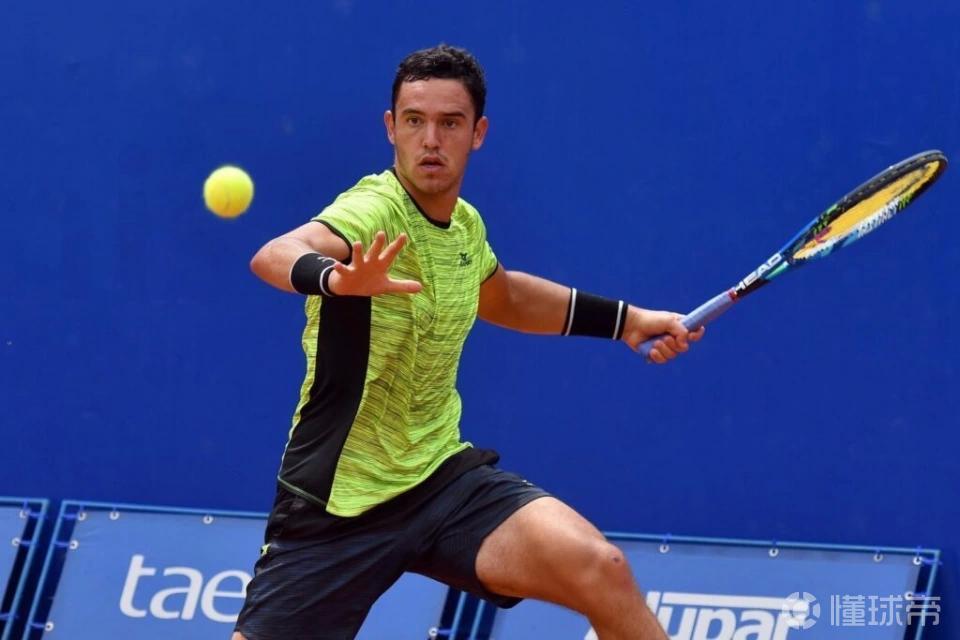 包含欧洲网球队完胜日本网球队，克耶高斯高光表现的词条